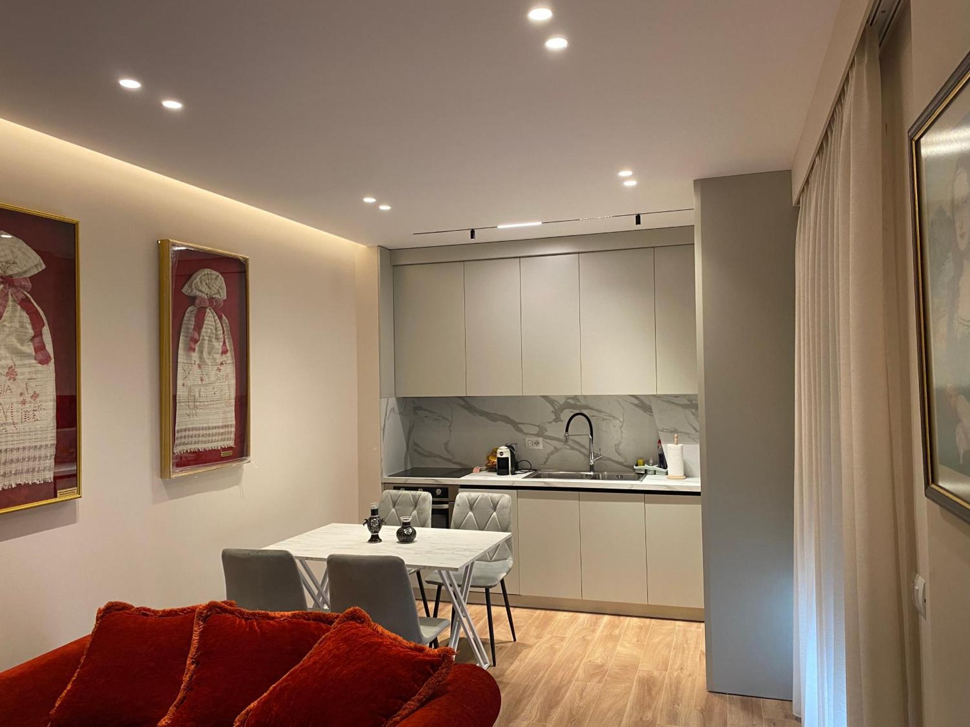 Apartamento Klik Belview Center
